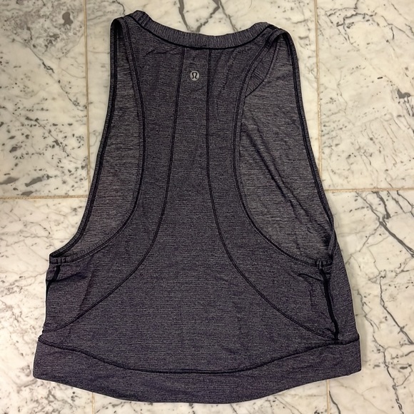 Purple lululemon muscle tank top - Picture 2 of 3